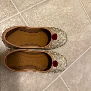 Toddler Indian mojari or jooti